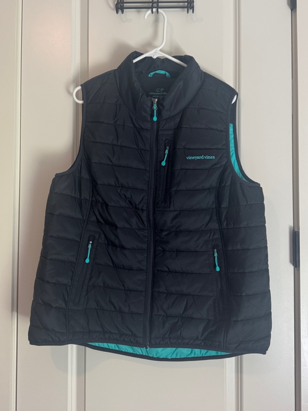 Vineyard Vines Black Quilted Vest with Teal Accents